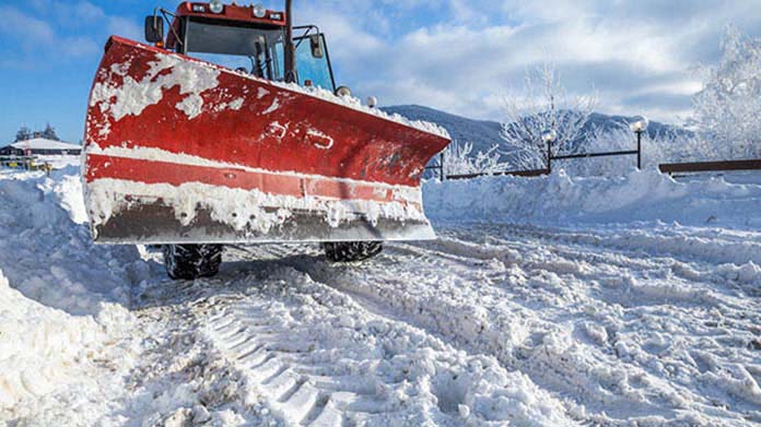 A XUNTA ACTIVA O PLAN DE VIALIDADE INVERNAL NA PROVINCIA DE PONTEVEDRA CON 89 PROFESIONAIS, 385 TONELADAS DE FUNDENTES E 6 CENTROS OPERATIVOS PARA GARANTIR A SEGURIDADE VIARIA