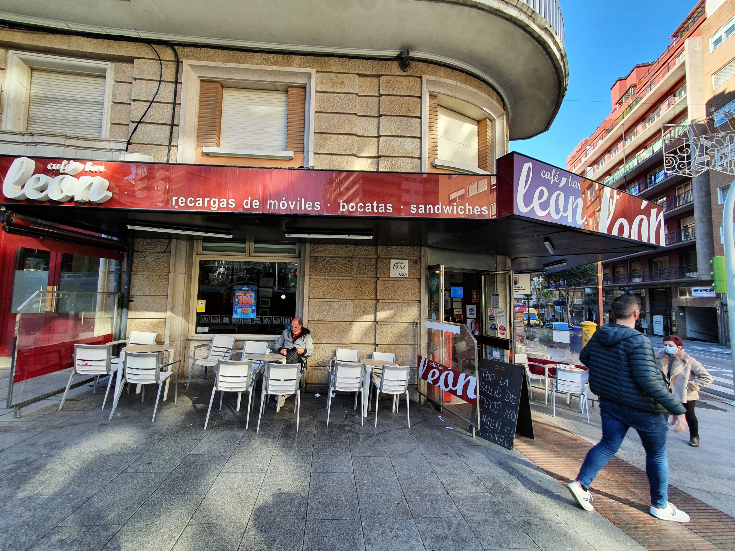 Muere en la terraza de una cafetería de Vigo