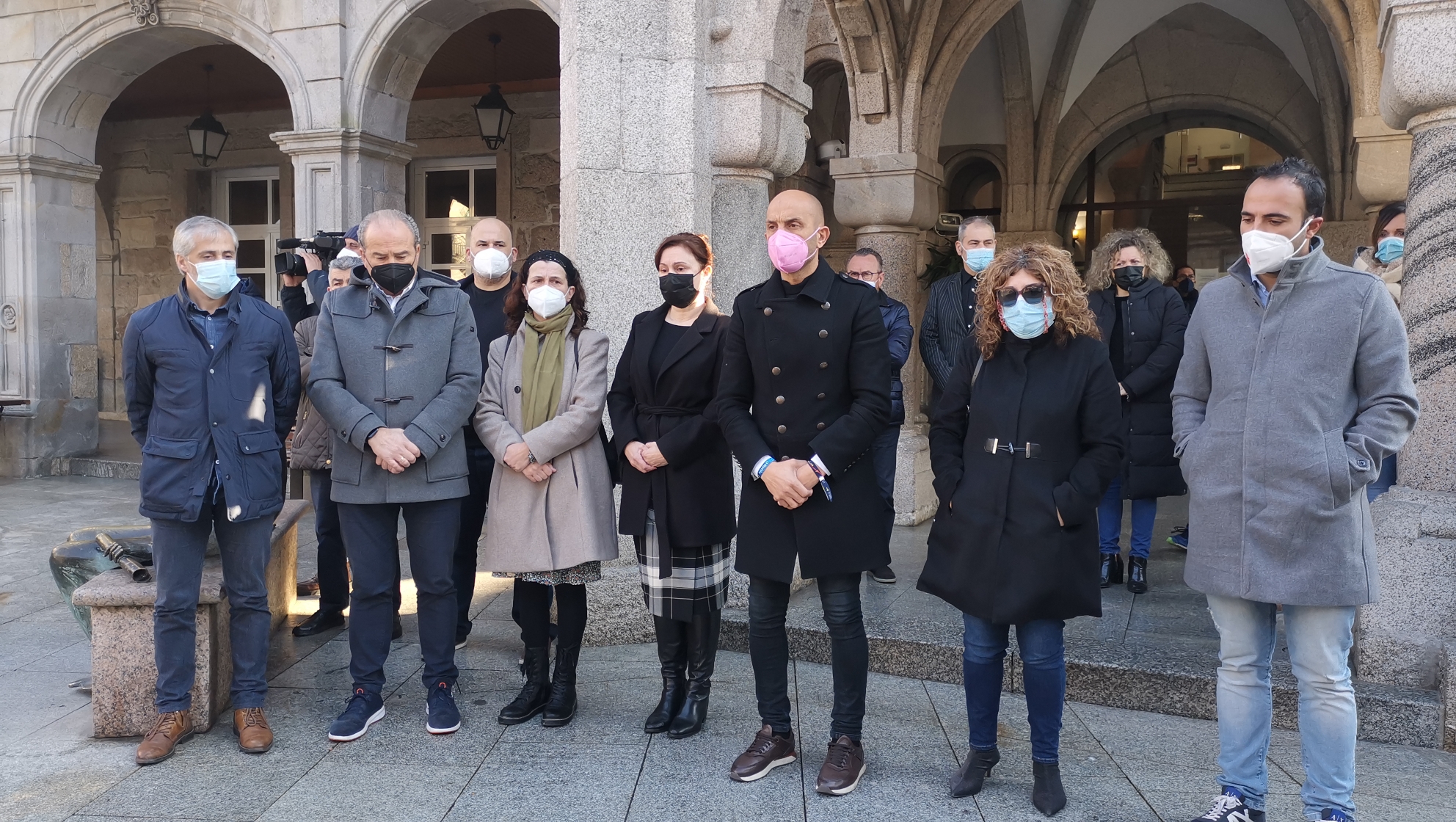 O Porriño garda un minuto de silencio pola ex alcaldesa Eva García de la Torre