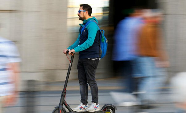 O BNG propón retirar a restrición de circular en patinete por algunhas rúas de Vigo