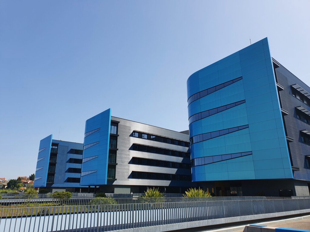 Vigo reúne a grandes eminencias de la oncología europea para debatir los últimos avances contra el cáncer