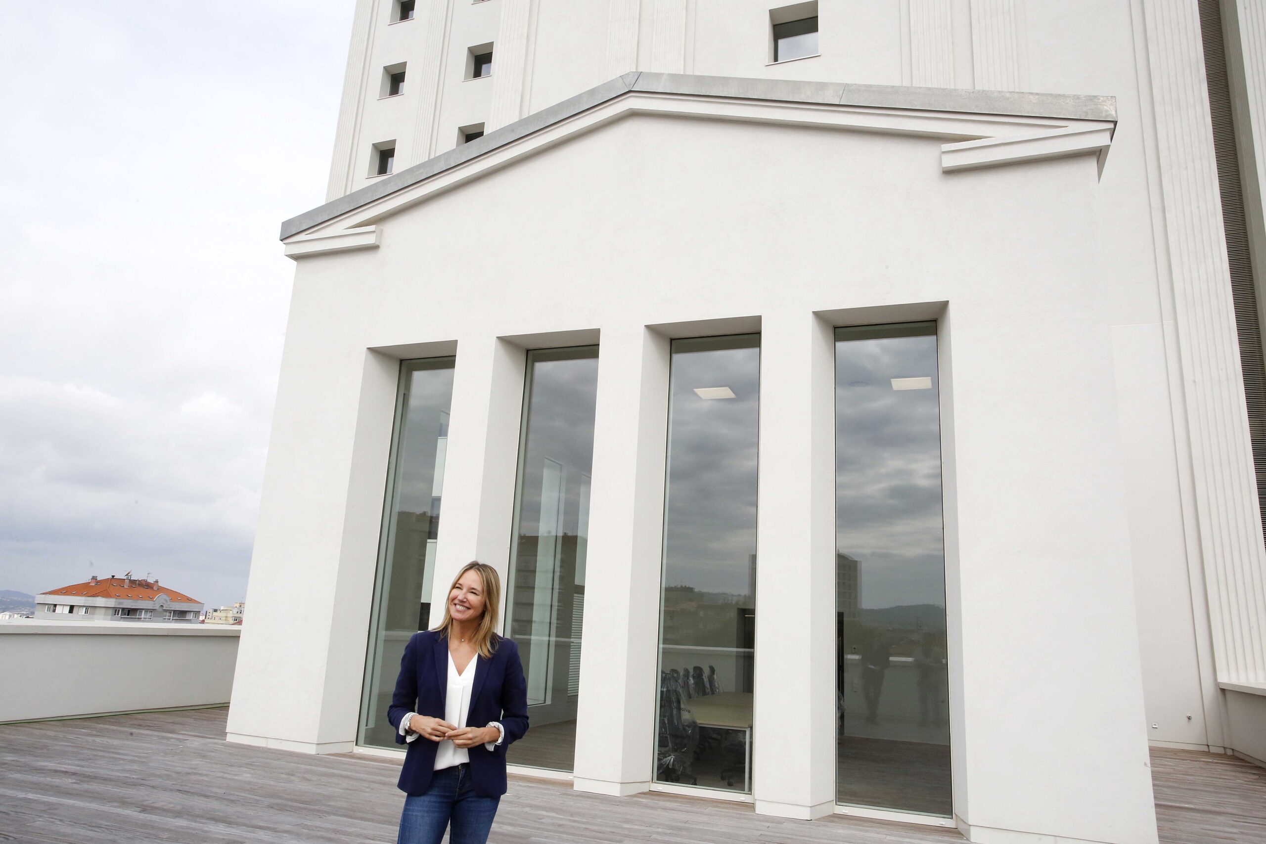 O BNG pide á delegada da Xunta que se deixe de 'posados' e esixa os xulgados de 24 horas para Vigo