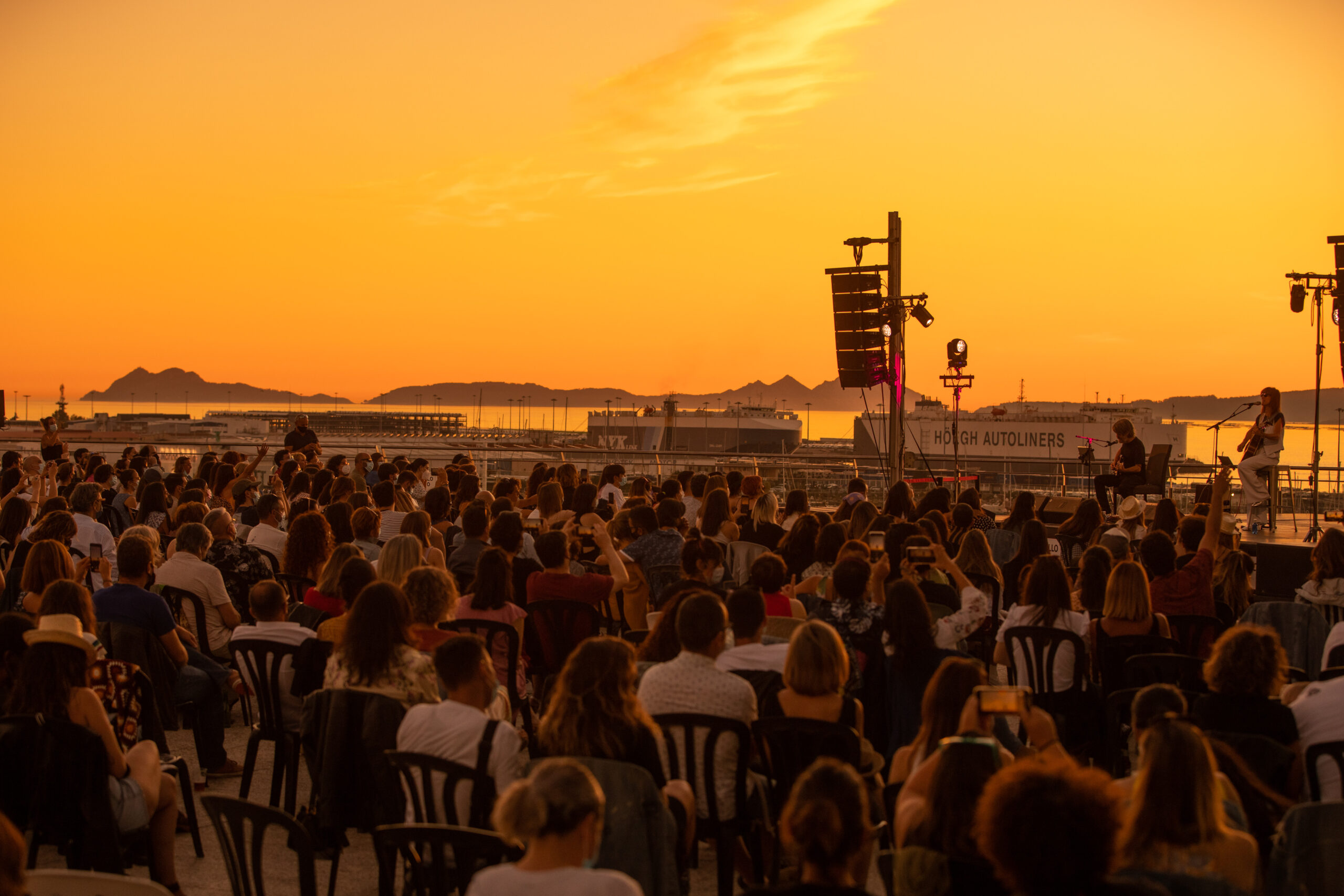 Escoitar a música en galego do TerraCeo de Vigo, ten premio