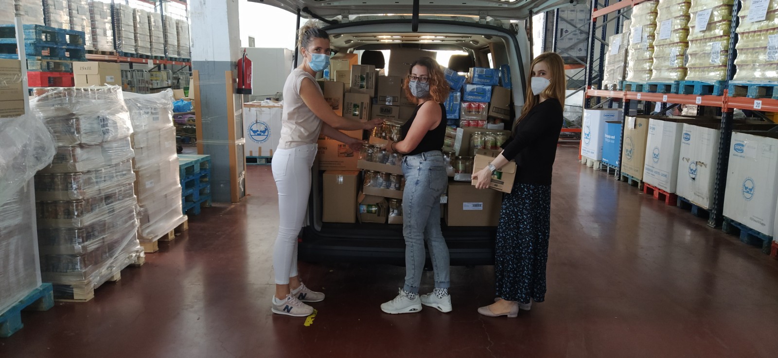 El Banco de Alimentos de Vigo reparte este mes 278.000 kilos de comida