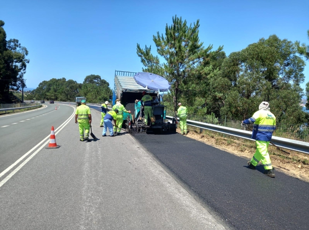 Comezan as obras de mellora do firme da Autoestrada do Val Miñor