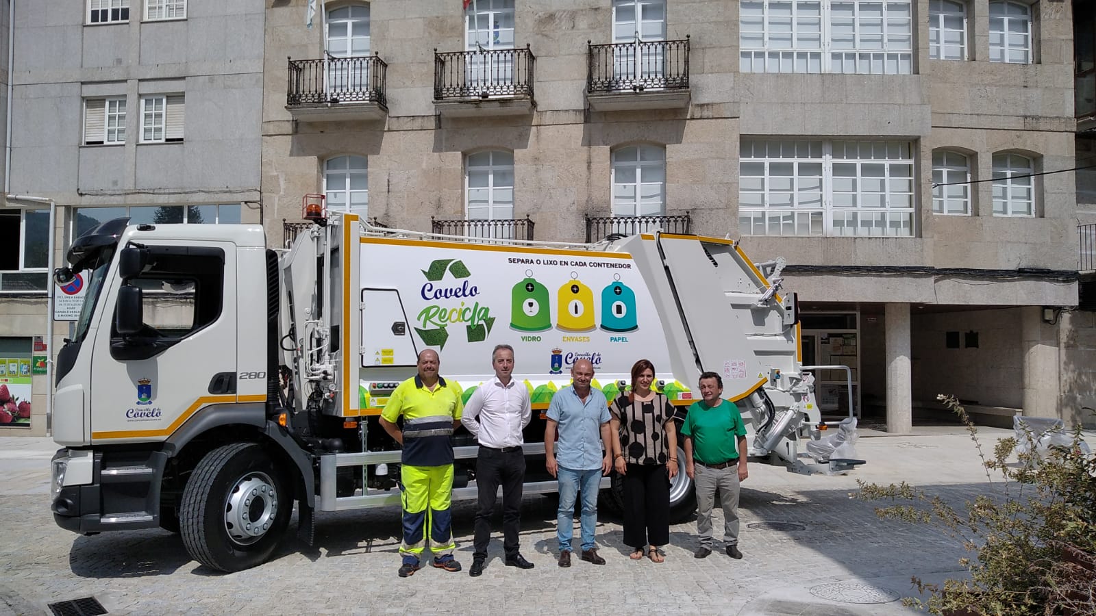 Covelo incorpora un novo camión para o tratamento e recollida do lixo