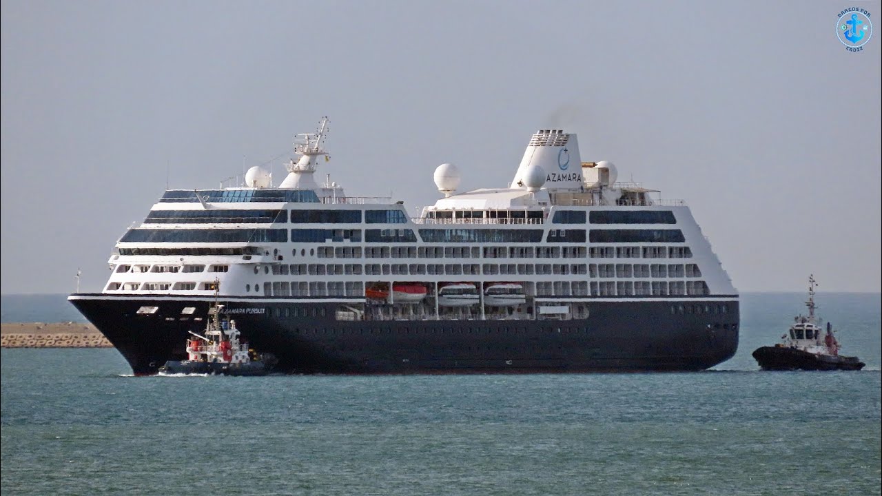 Cerca de 5.000 personas llegan a Vigo en dos cruceros