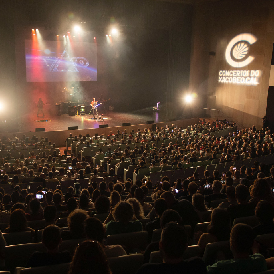 As actuacións do Xacobeo congregaron a máis de 6.000 persoas no Mar de Vigo