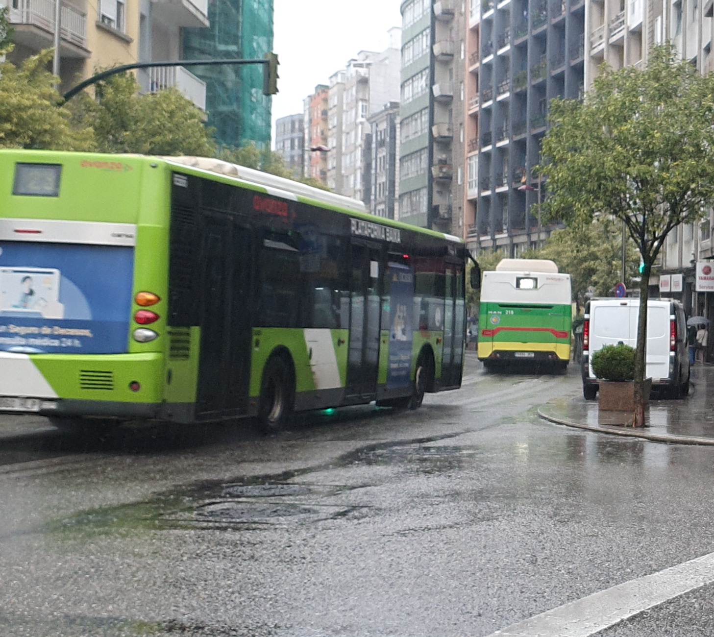 Sigue la huelga en Vitrasa: no hay acuerdo