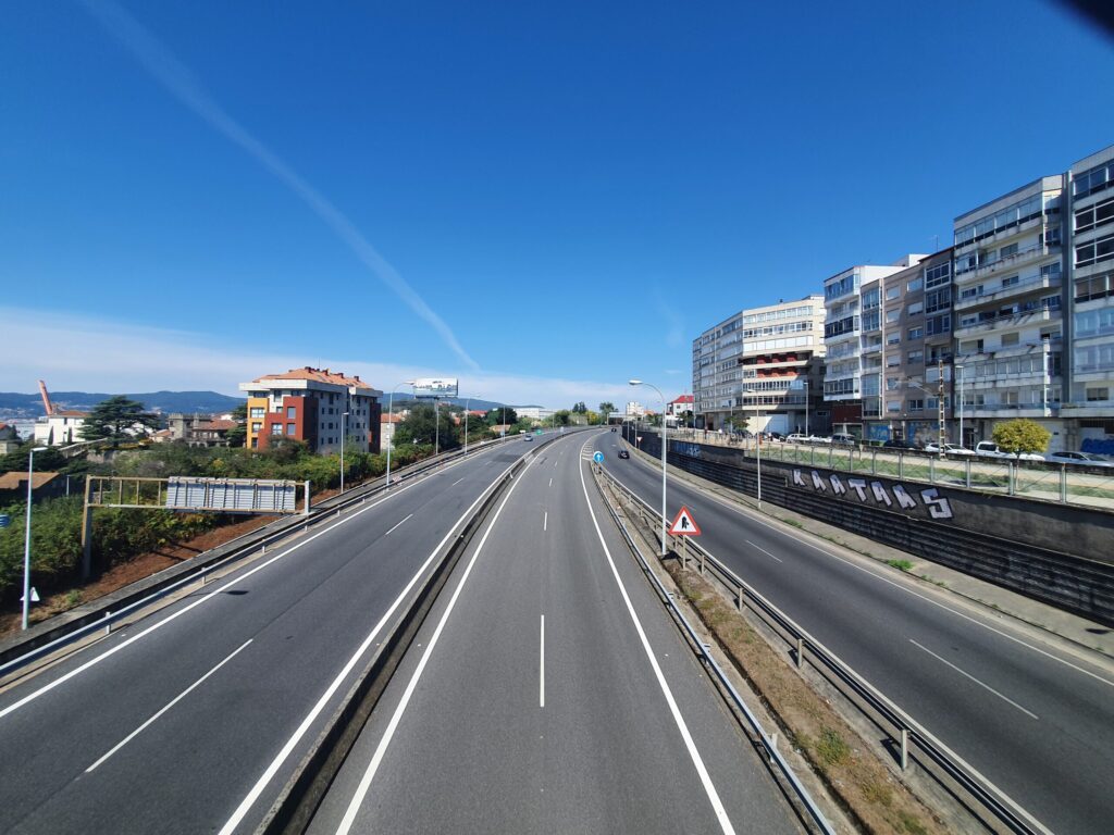 PSOE, BNG y Sumar pactan el traspaso de la AP-9 a Galicia: así cambiará la gestión de la autopista