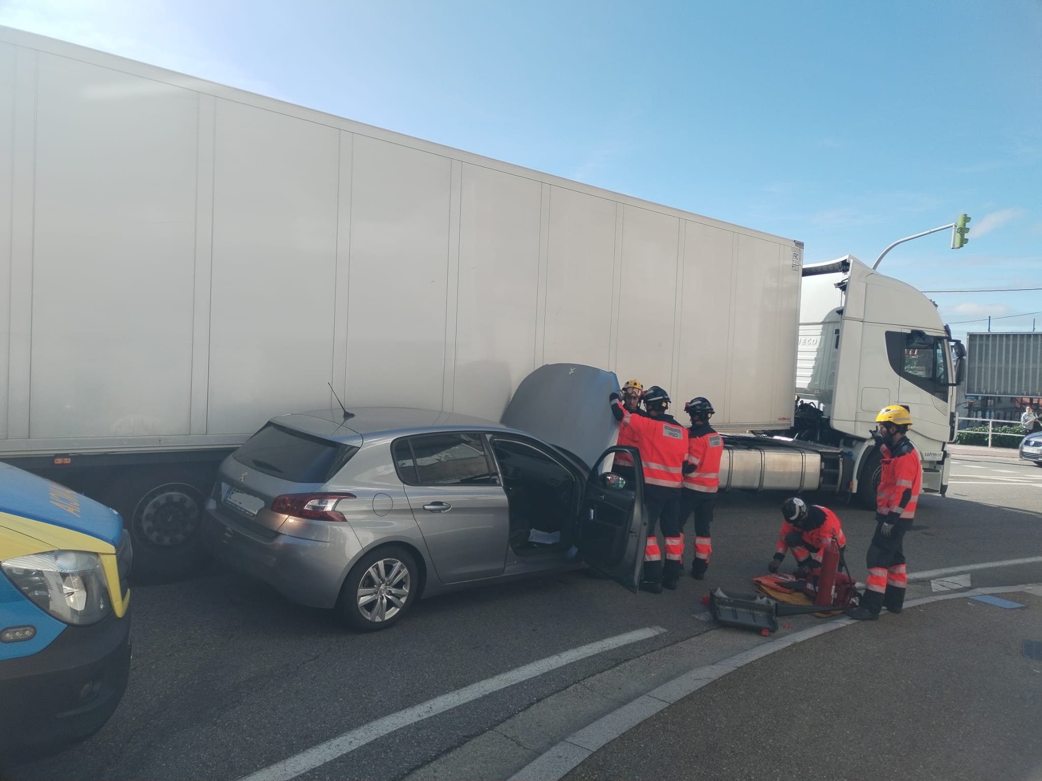 Aparatoso accidente en la Avenida de Buenos Aires