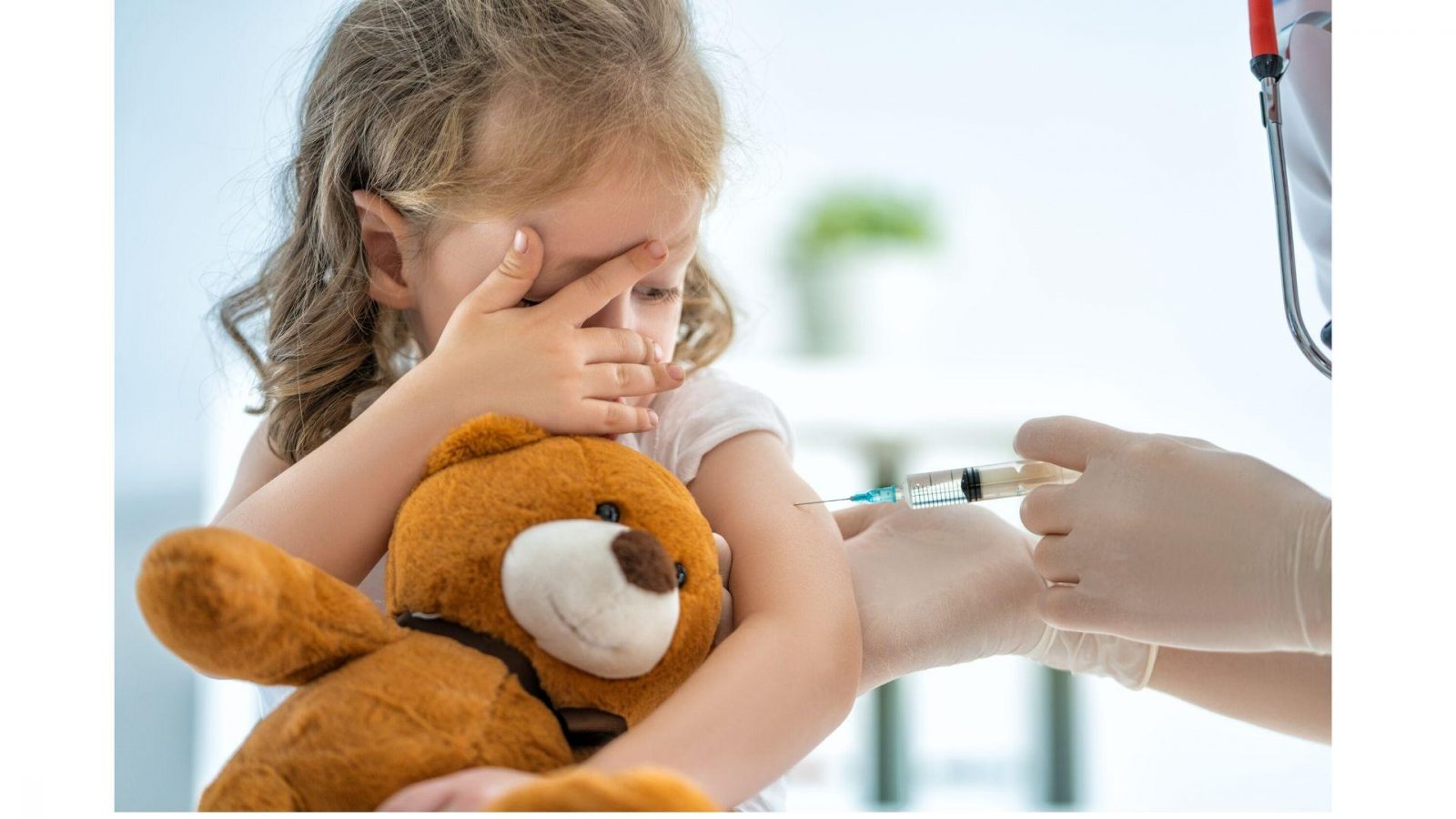 Os nenos vigueses que se vacinaron contra a gripe recibirán a segunda dose os días 23, 26 e 27 deste mes