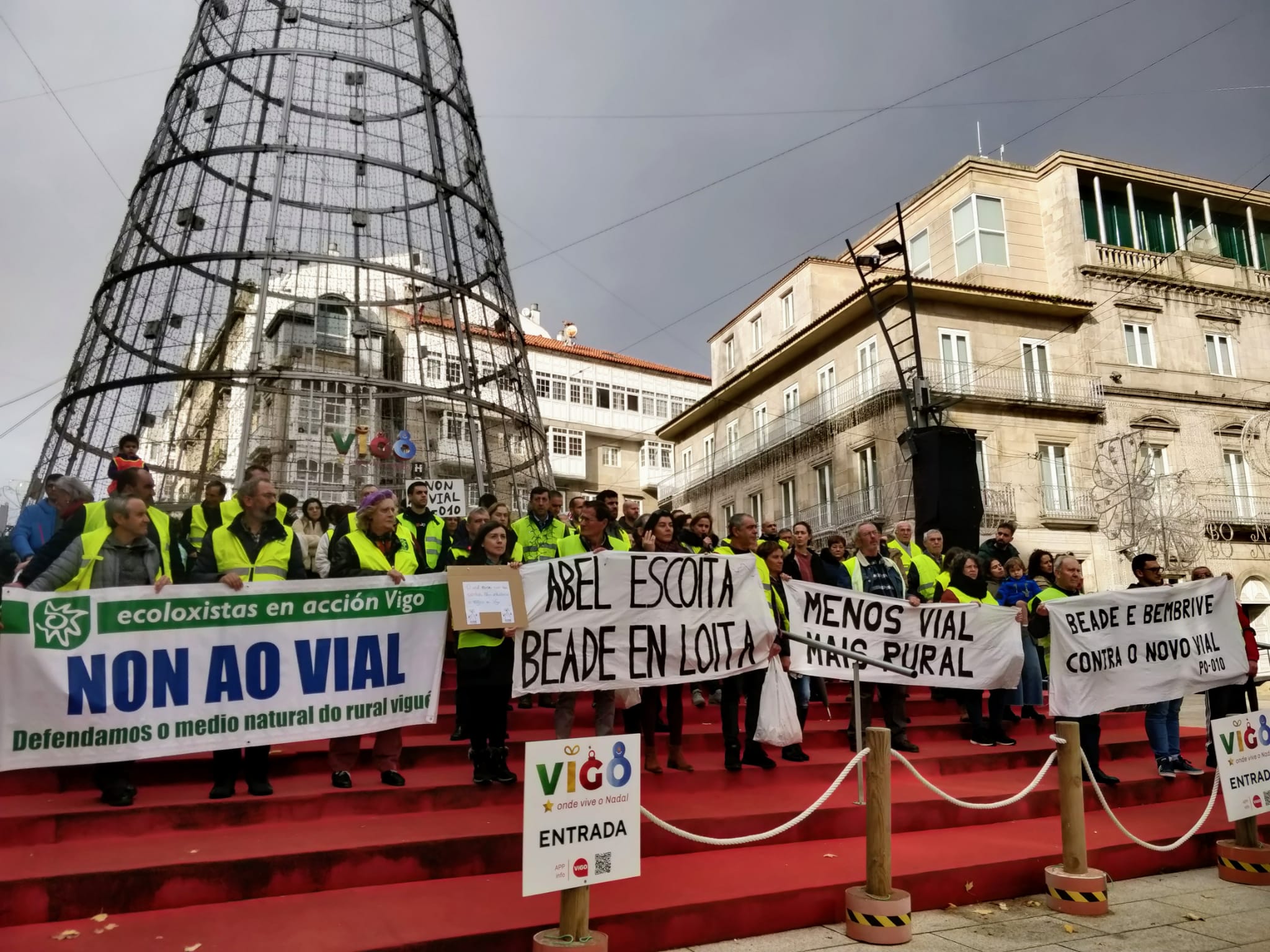 Afectados por el Vial de Beade vuelve a pedir una entrevista con Abel Caballero