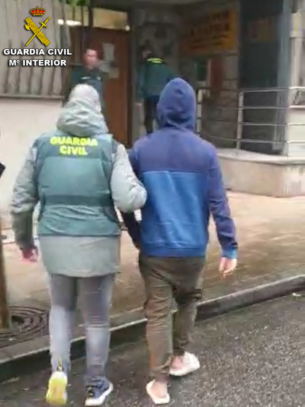 Detenidos tres vecinos de Vigo como presuntos autores de numerosos robos con violencia