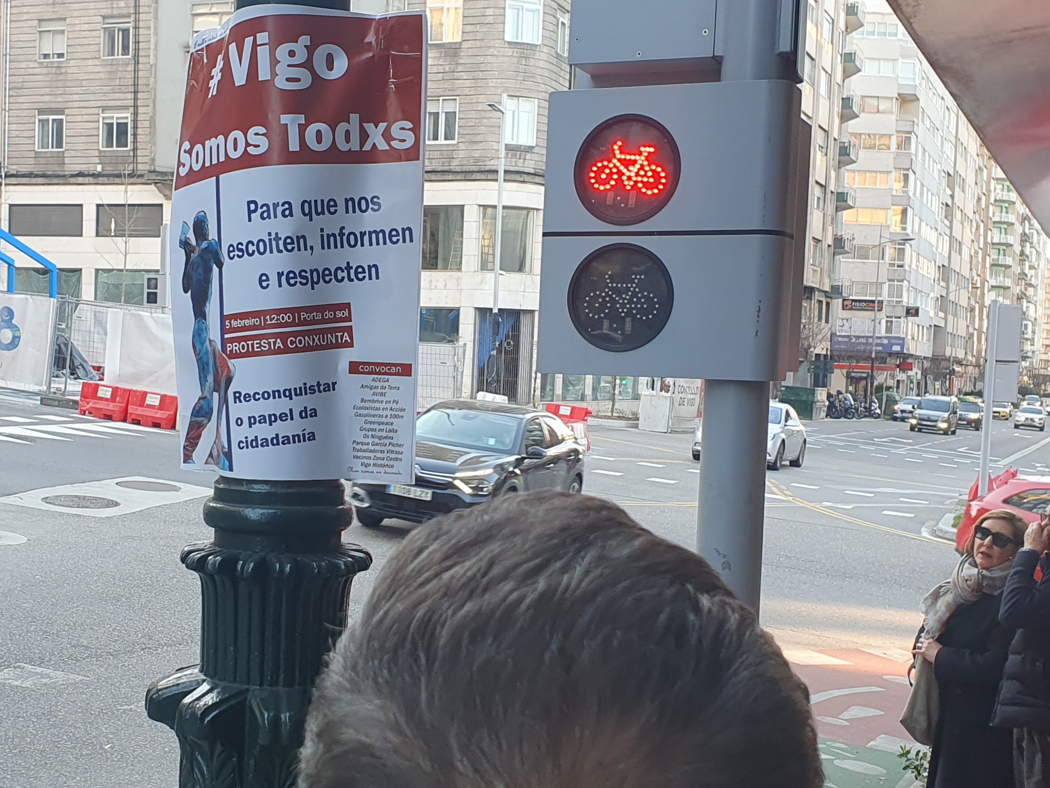 Máis de 15 colectivos cidadáns maniféstanse este domingo co lema "Vigo somos todxs"