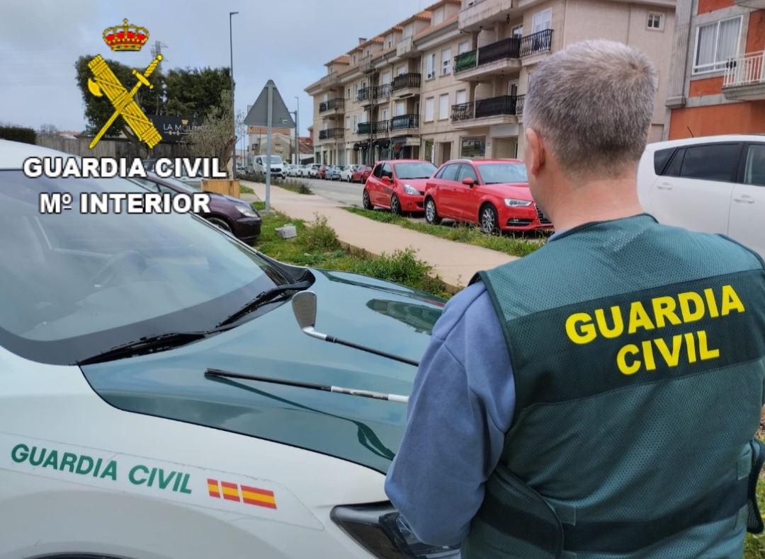 La Guardia Civil investiga daños en varios vehículos en Nigrán