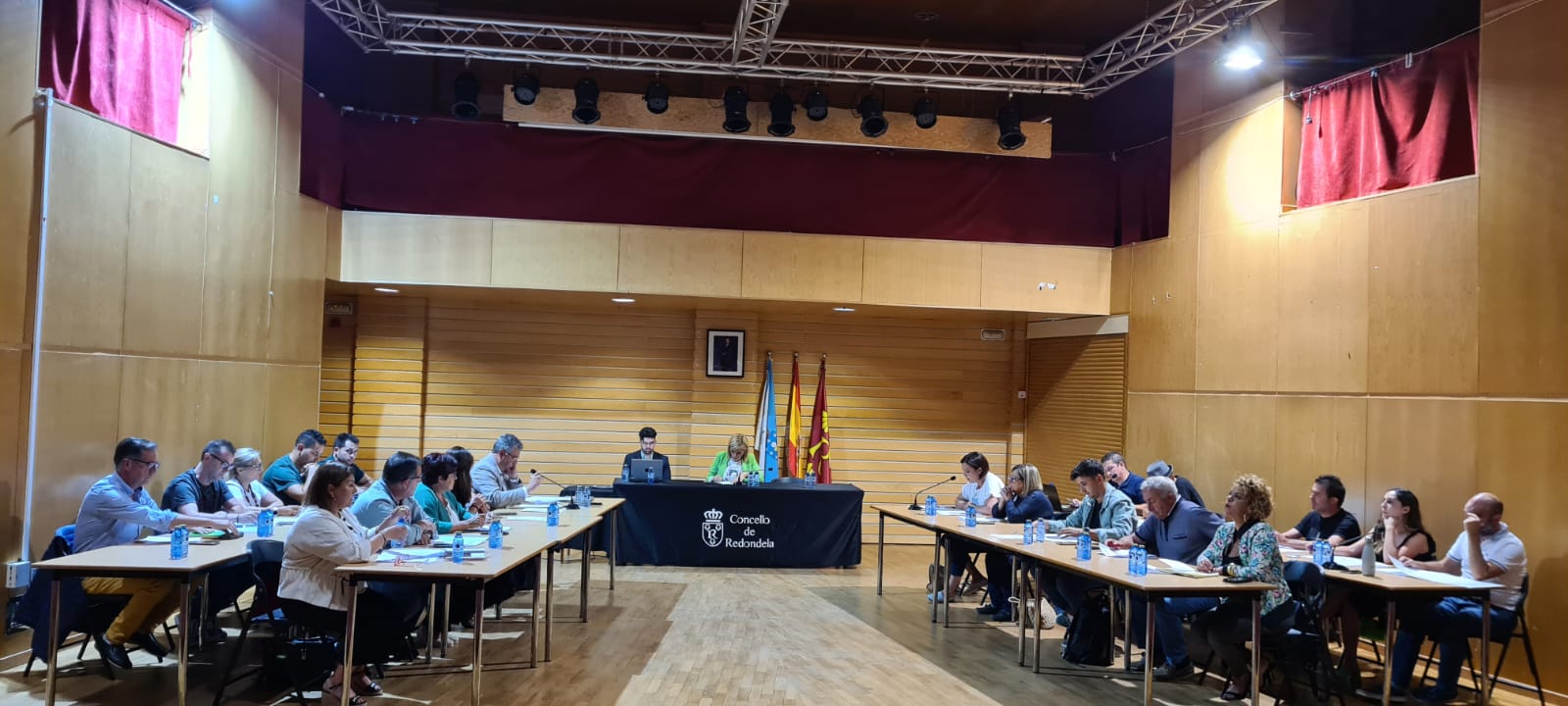 O xulgado declara nula e revoca a contratación da persoa de confianza do BNG de Redondela
