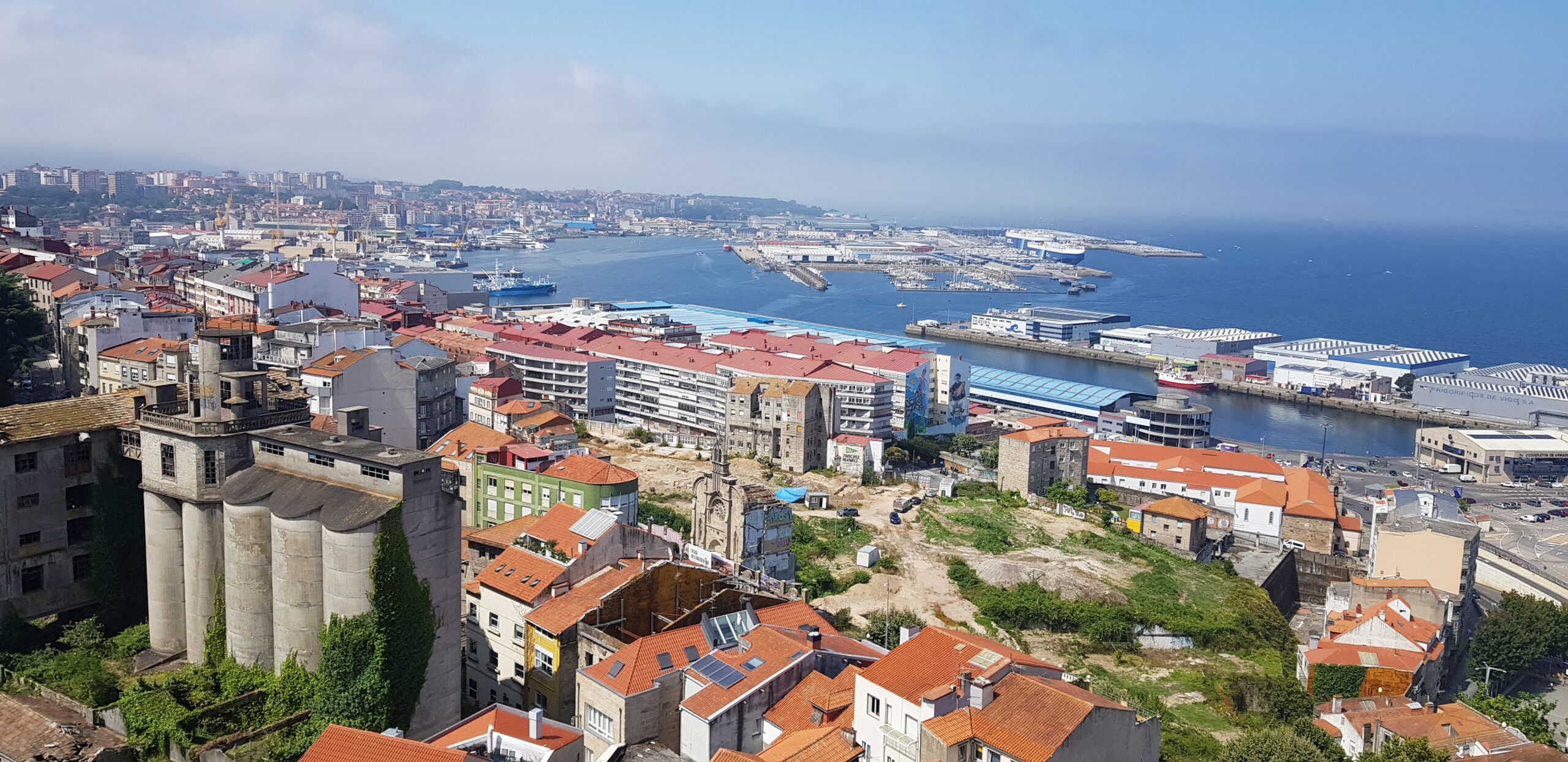 Luz verde de Patrimonio para seguir coas construcións do Barrio do Cura