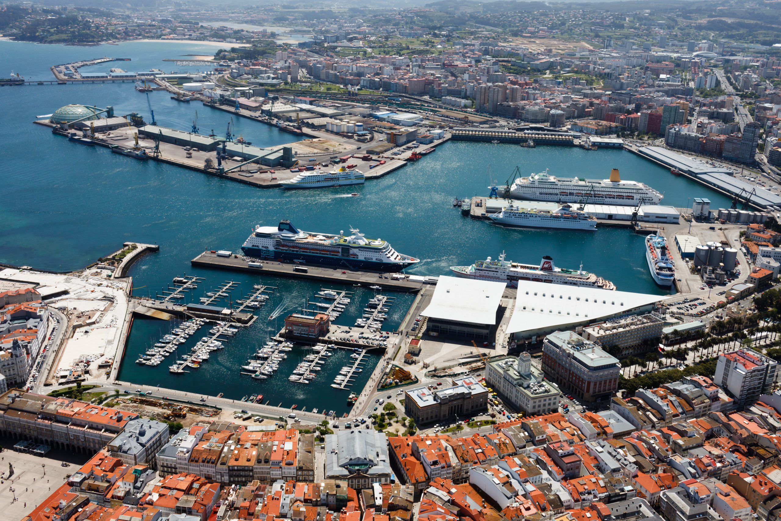 El área de A Coruña, 'motor económico' de Galicia, según el informe Ardán