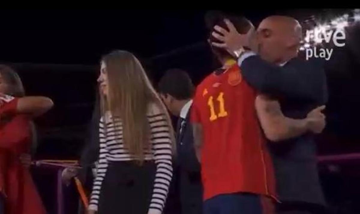 Multa de 10.800€ a Rubiales por agresión sexual, en el caso del beso a Jenni Hermoso