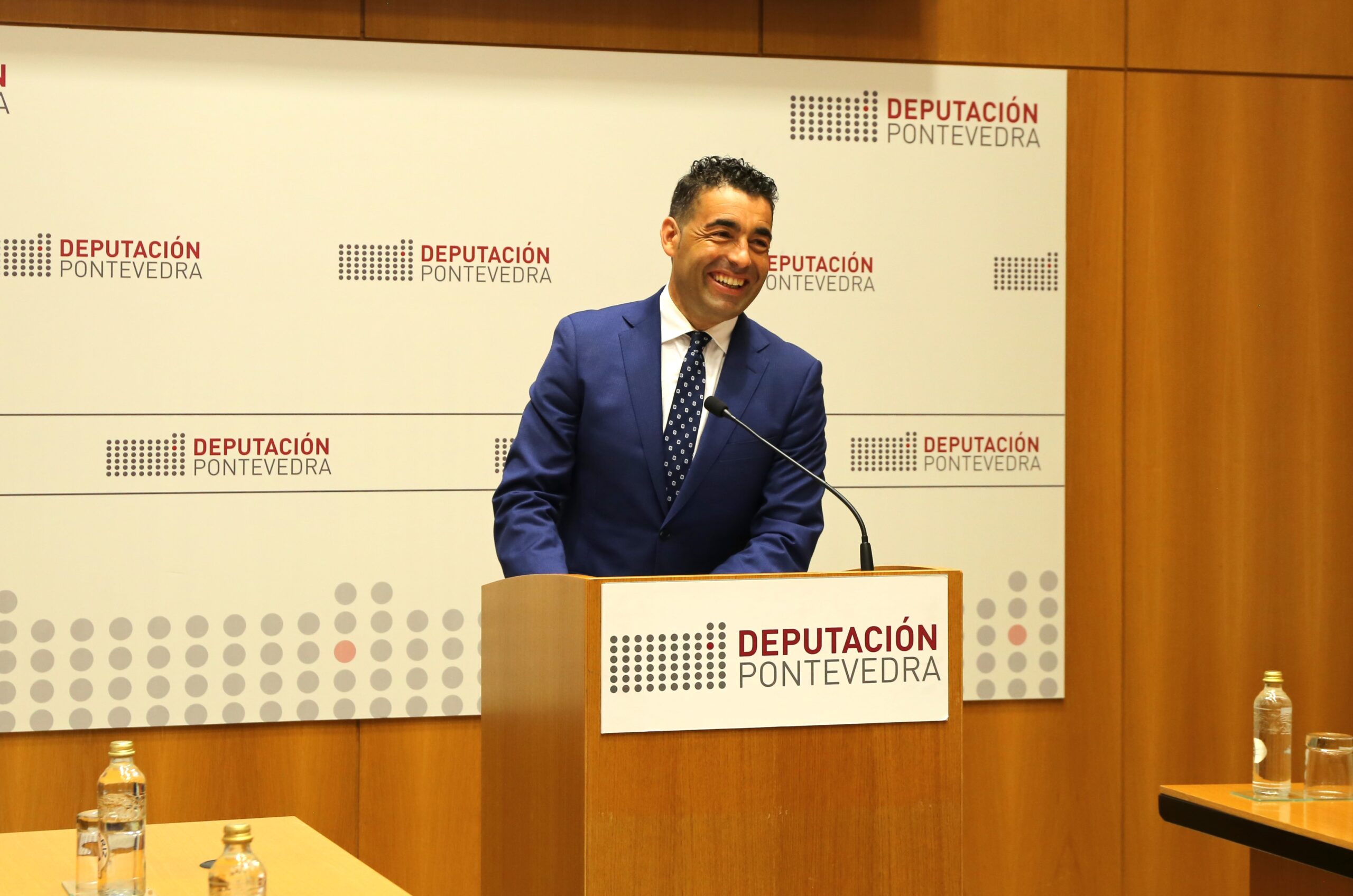 A Deputación de Pontevedra destina 2,5 millóns á dixitalización de 51 concellos