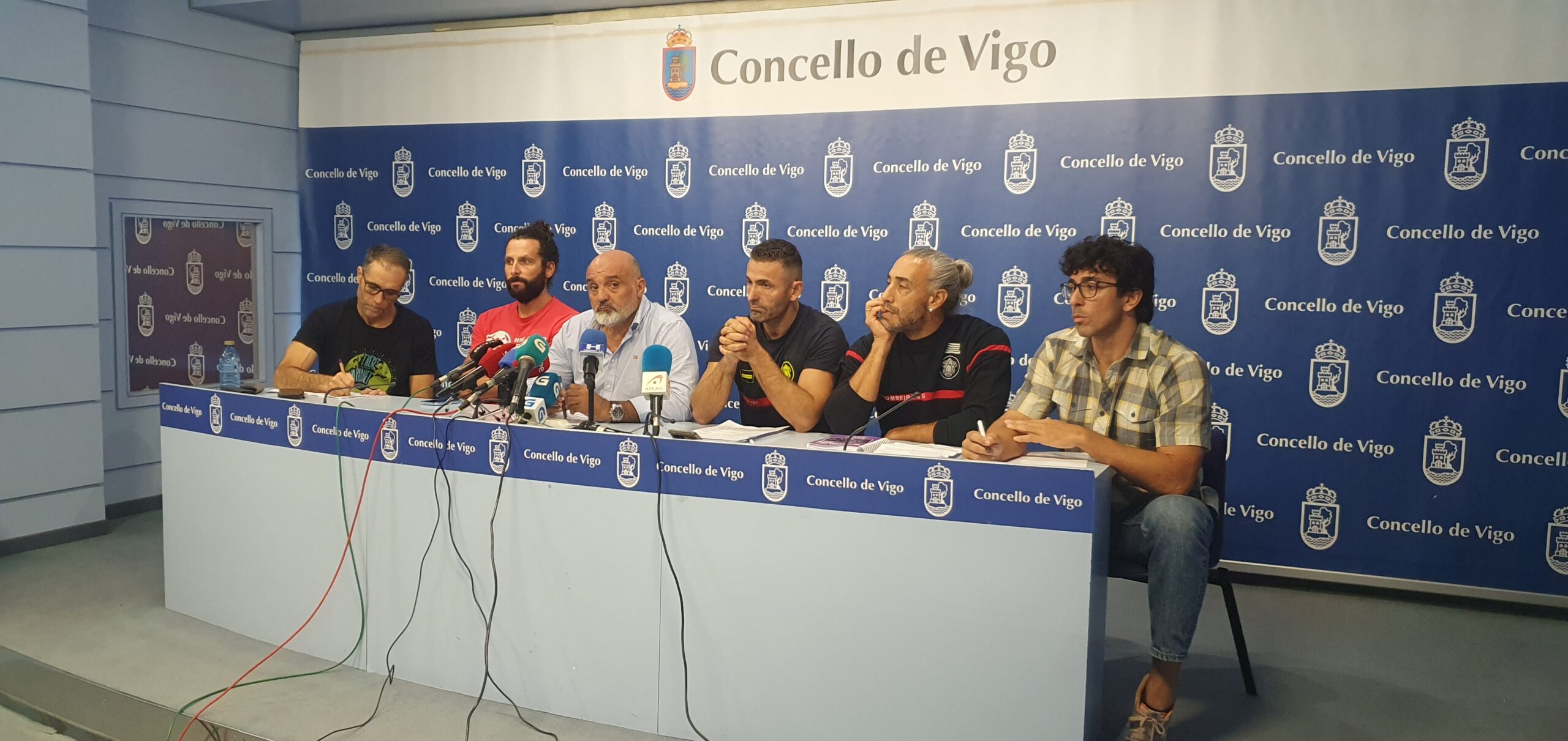 Bomberos ratifican que no había el mínimo de efectivos en Vigo cuando se produjo el incendio de Alfonso X