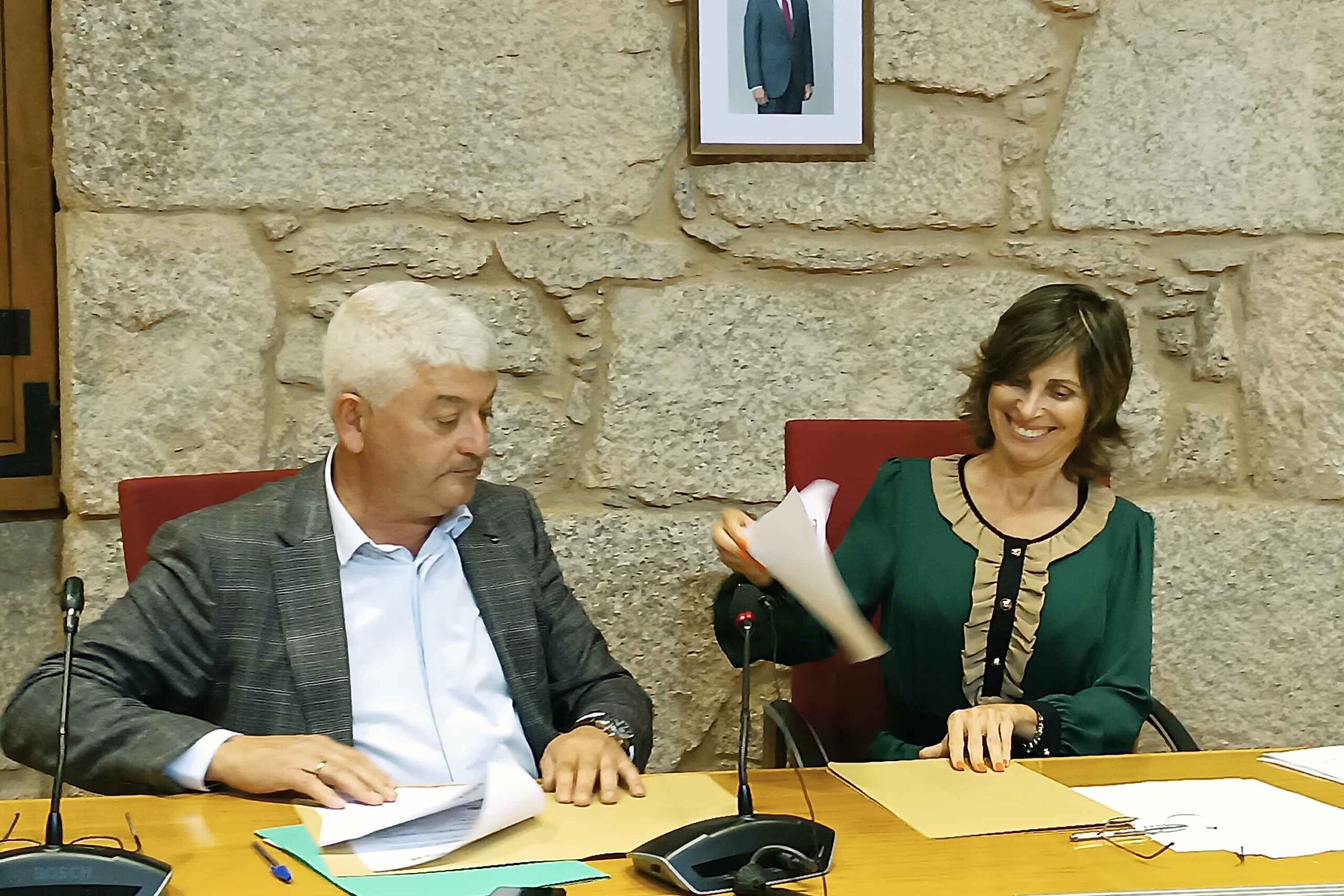 PP e ACIP chegan a un acordo para crear un novo goberno local en Ponteareas