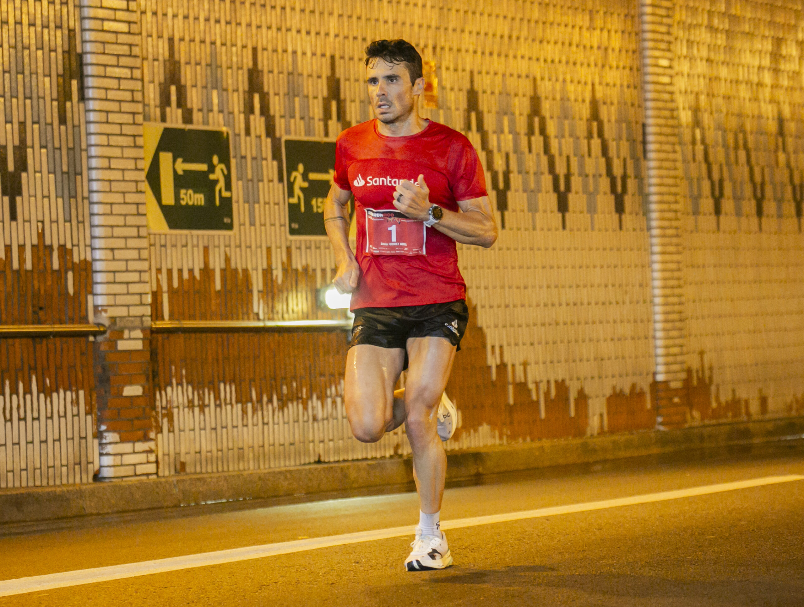 Javier Gómez Noya y Silvia González ganan la 25º edición de la Media Maratón de Vigo