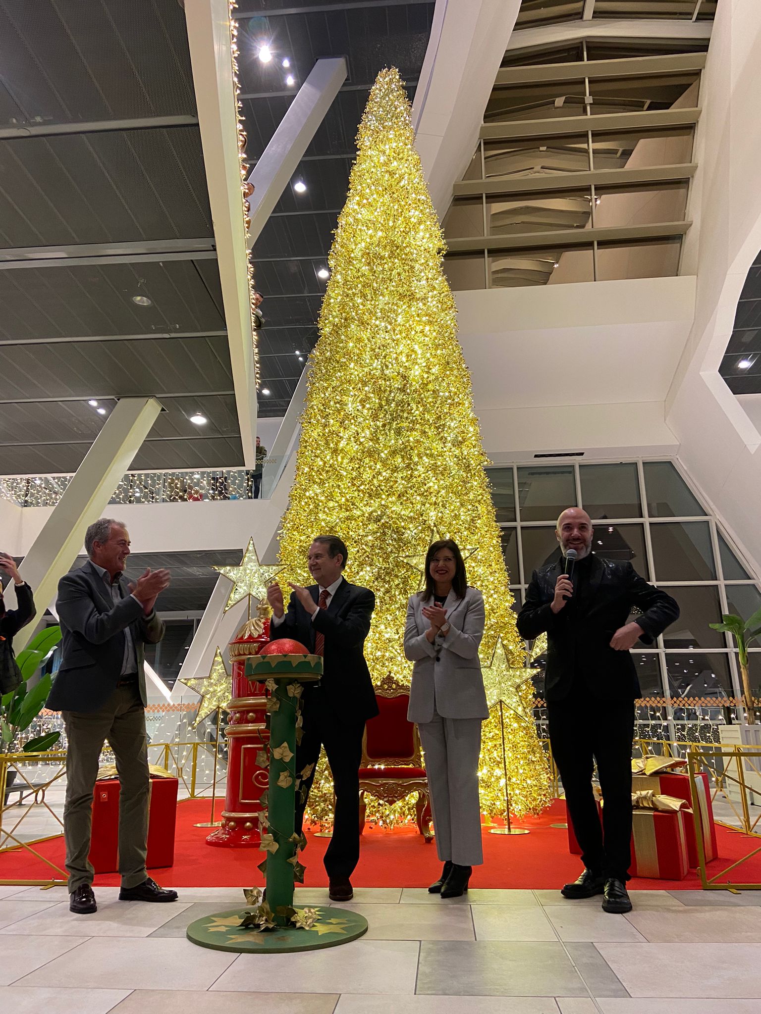 Vialia encenderá sus luces de Navidad, este domingo día 26
