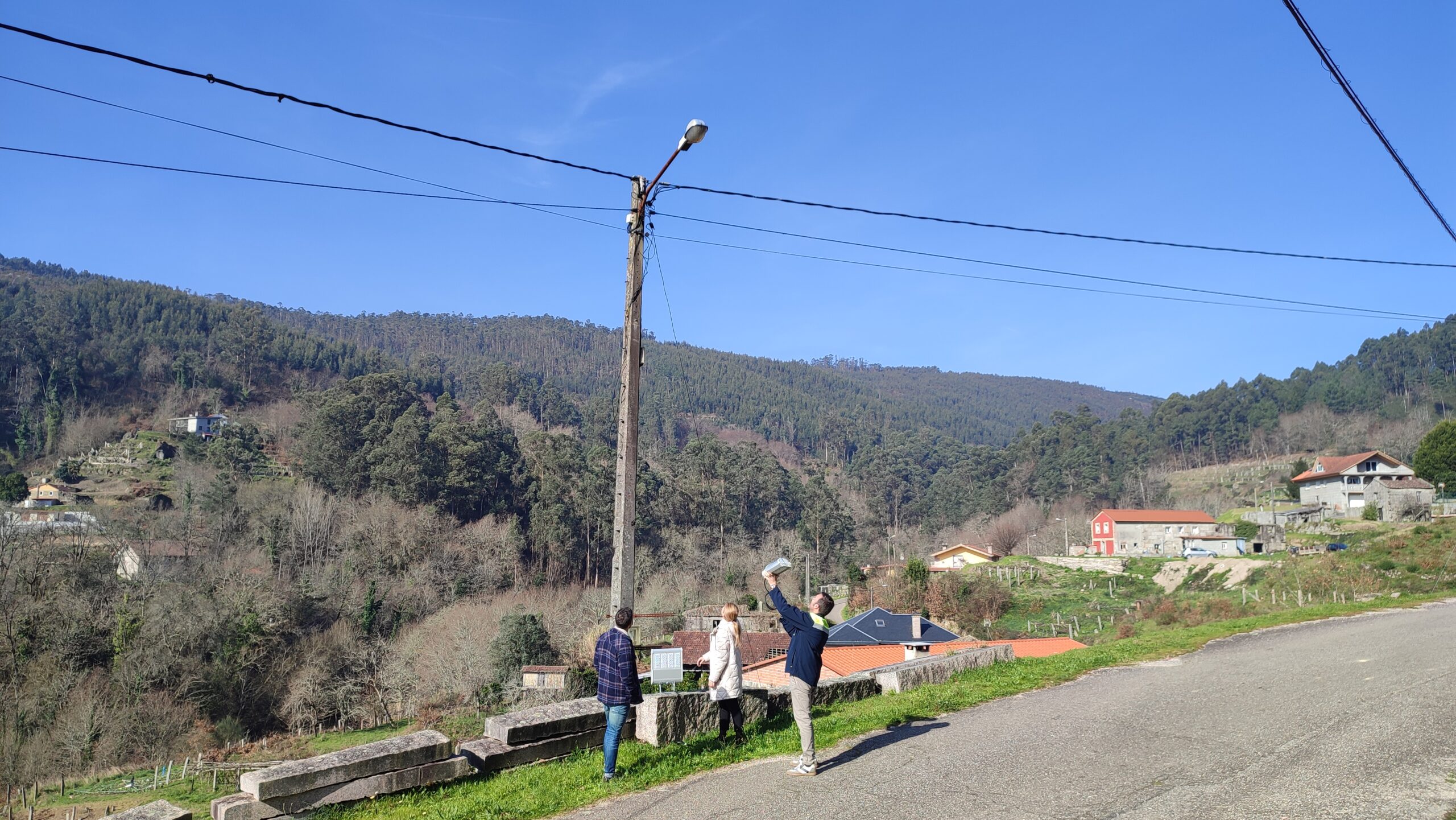 Salceda cambiará todo o seu alumeado para aforrar máis dun 60% no recibo da luz