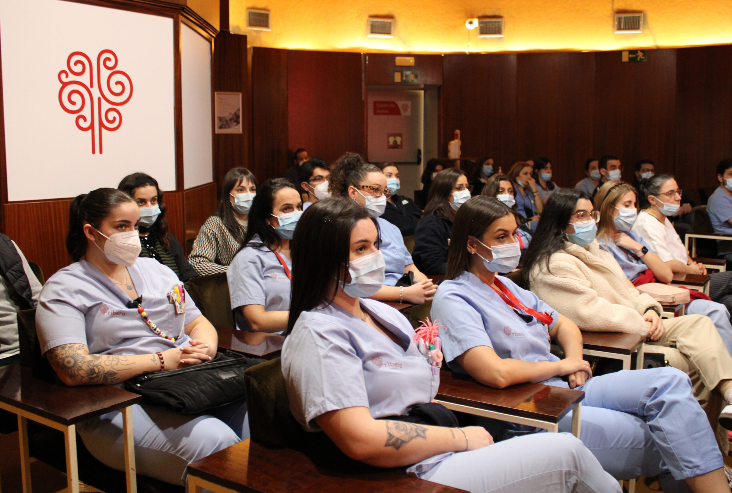 Povisa convierte en fijos-discontinuos a 45 empleados que tenían contratos eventuales 