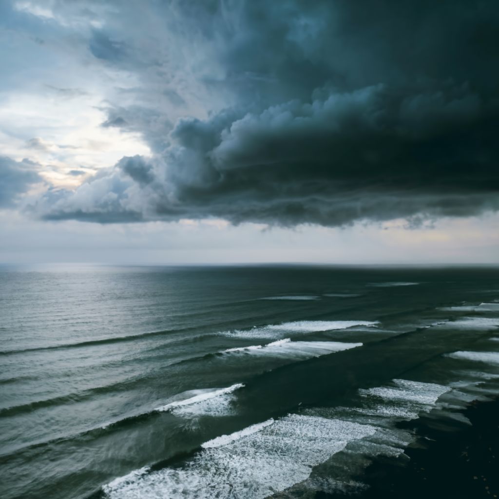 Fin de semana de temporal, con lluvia, viento y riesgo extremo en el mar