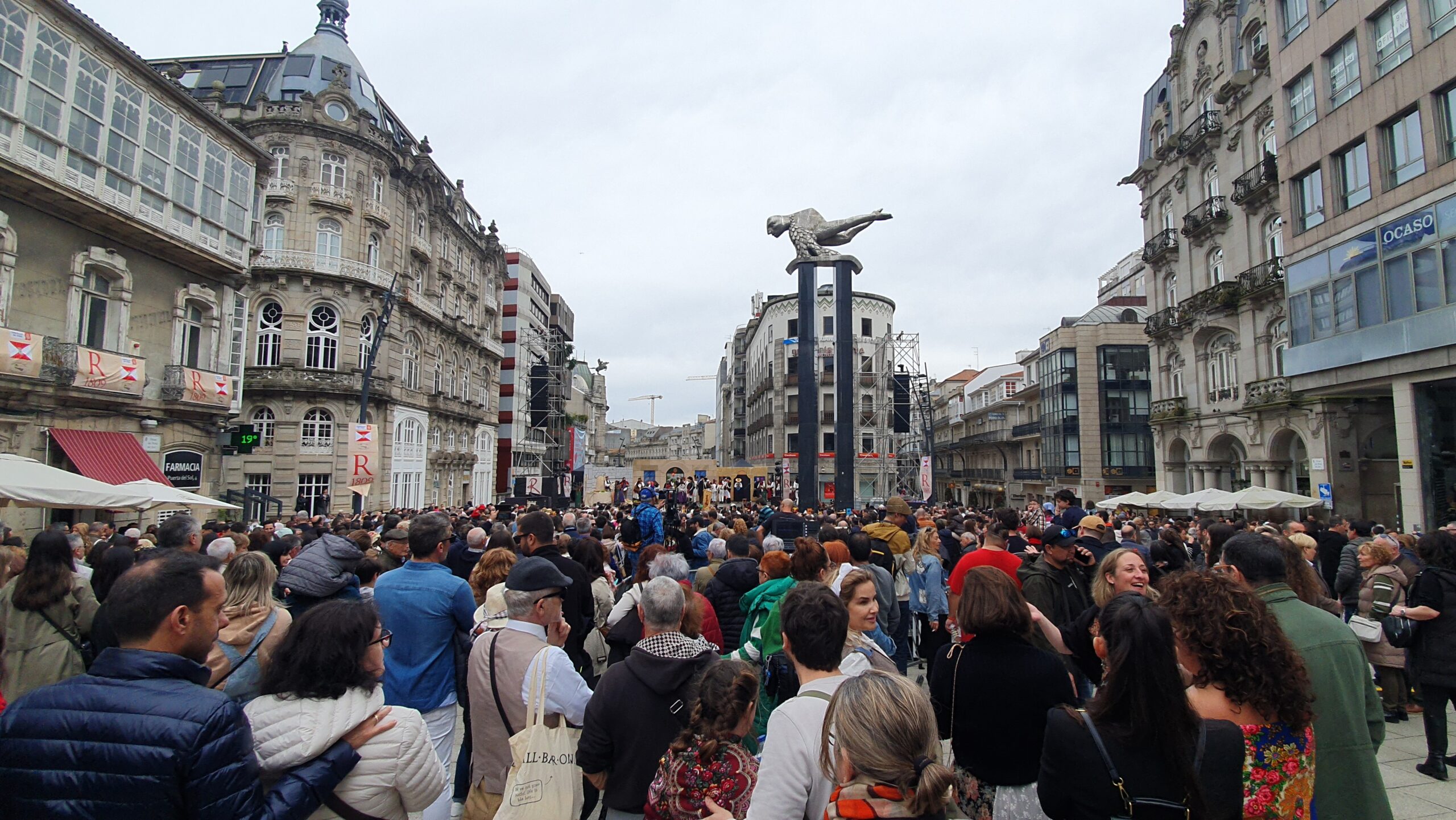 El alcalde asegura que Vigo tiene 300.997 habitantes