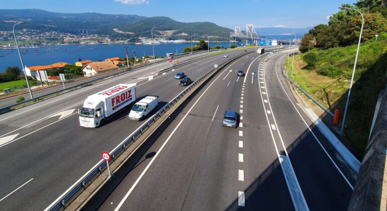 El PSOE veta que el Pleno del Concello trate sobre la eliminación de los peajes de la AP-9