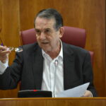 El BNG da 72 horas a Caballero para comparecer por el caso del Saltamontes o forzará un pleno extraordinario