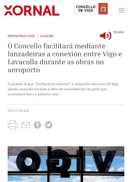 Caballero llama "ignorantes" a los responsables del PP por recriminarle que el Concello no flete autobuses a Lavacolla