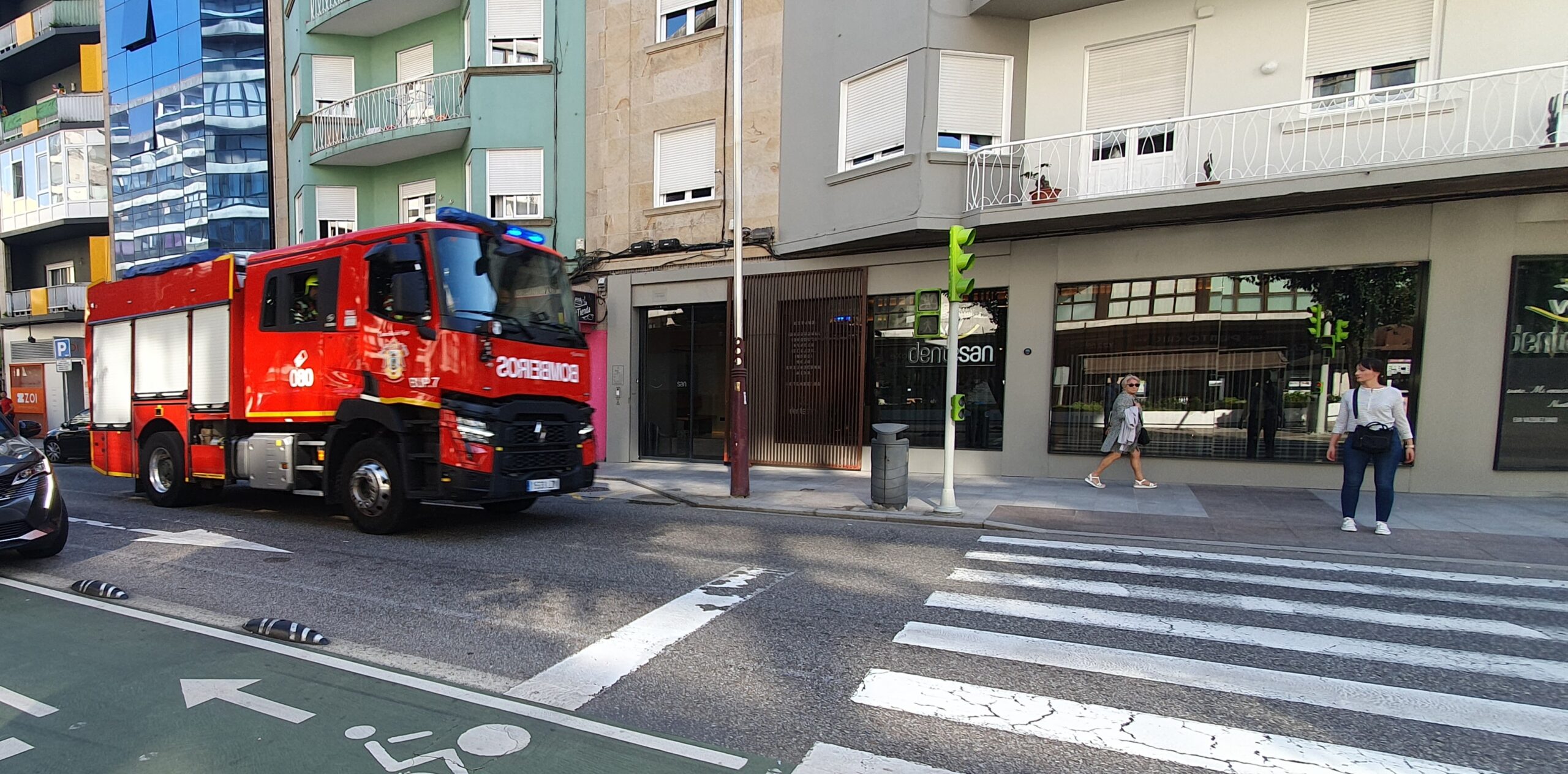 Un día más, cierra el parque de Bomberos de Coruxo