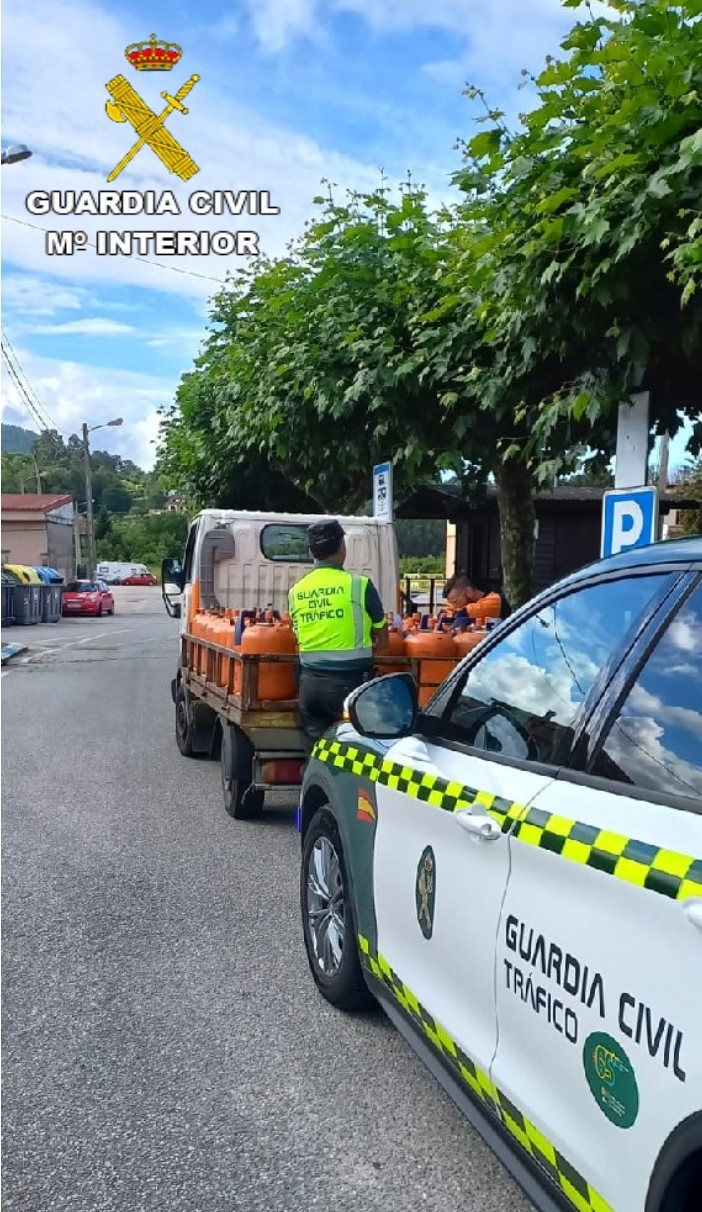 Interceptado el conductor de un camión cargado de bombonas que dio positivo indiciario en drogas