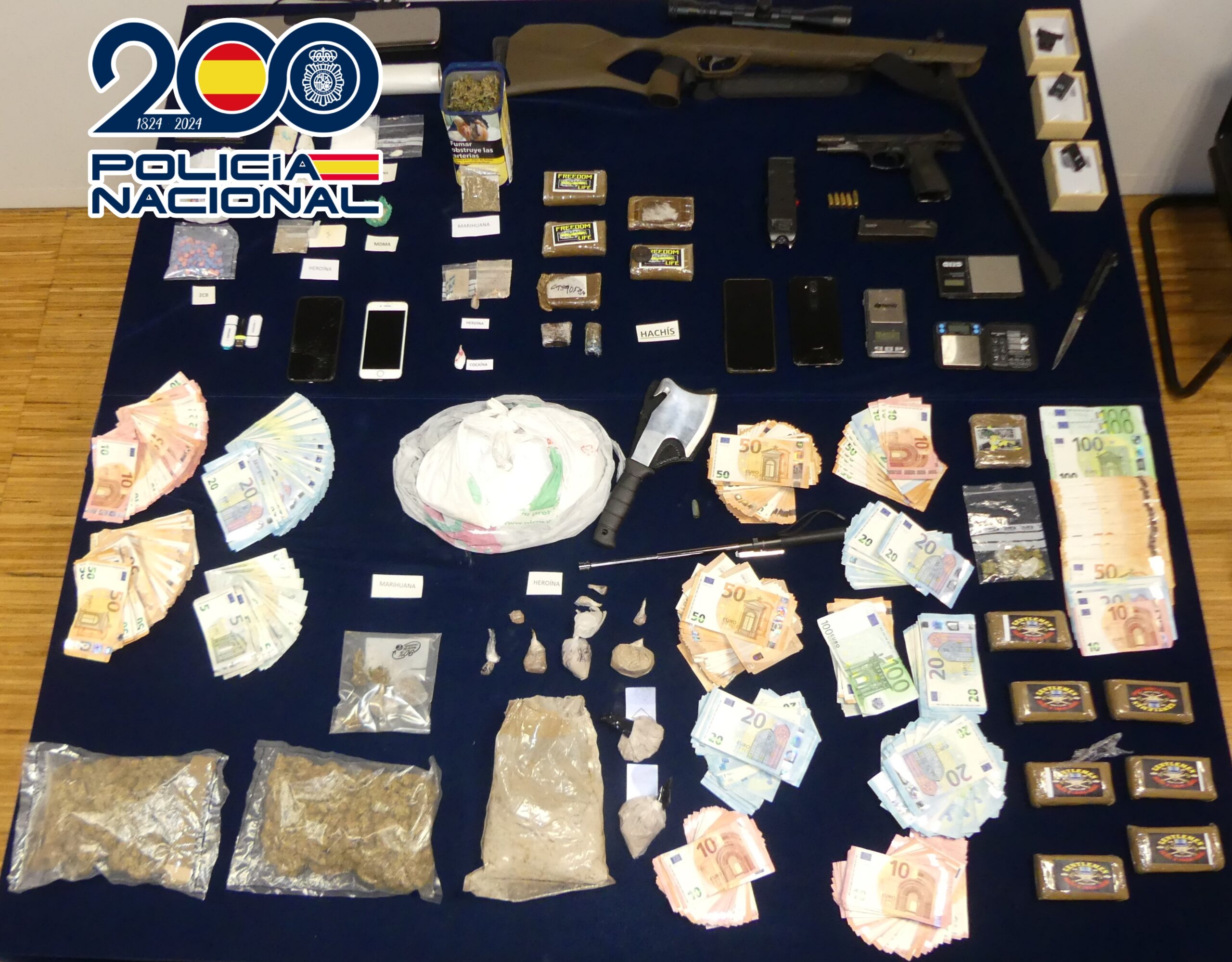 La Policía Nacional detiene a 5 personas y desarticula tres puntos de venta de droga en Vigo