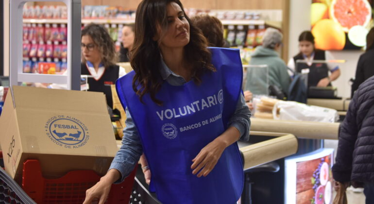 El Banco de Alimentos de Vigo superó los 325.000 kilos de comida durante su Gran Recogida