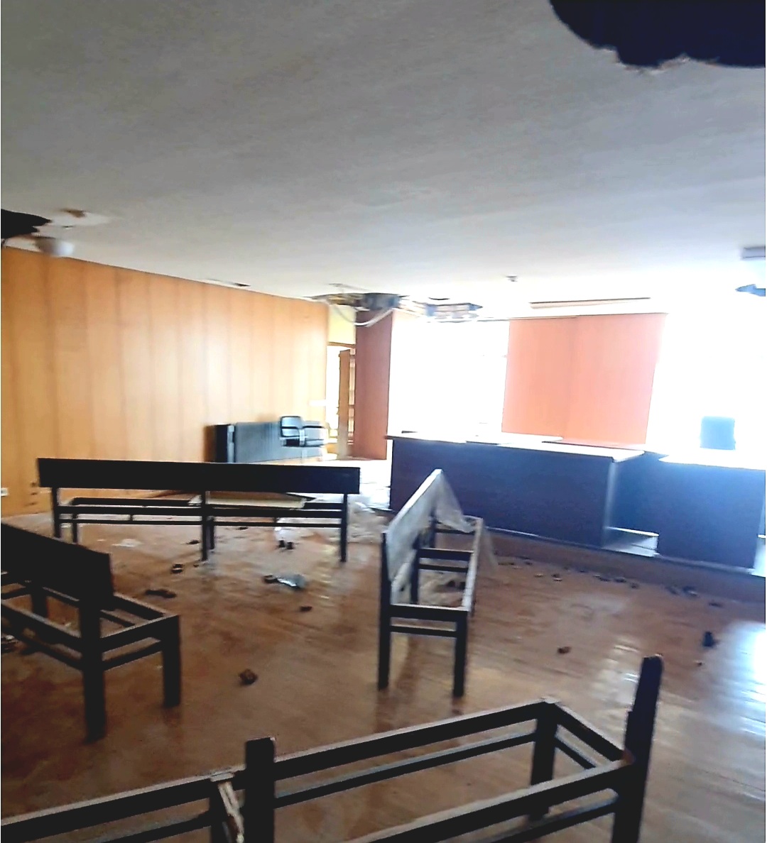 Así está el edificio de los antiguos juzgados de Vigo, por dentro