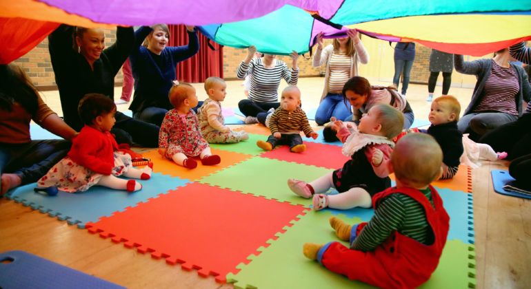 Abren los plazos para solicitar plaza en las Escuelas Infantiles y en 'Vigo en Inglés'