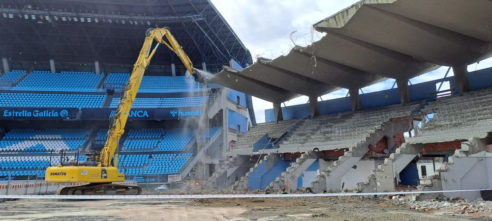 Avanza el derribo de la grada de Gol