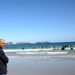 Máis de 200 estudantes participan no 'bautismo de surf' organizado polo Concello do Porriño