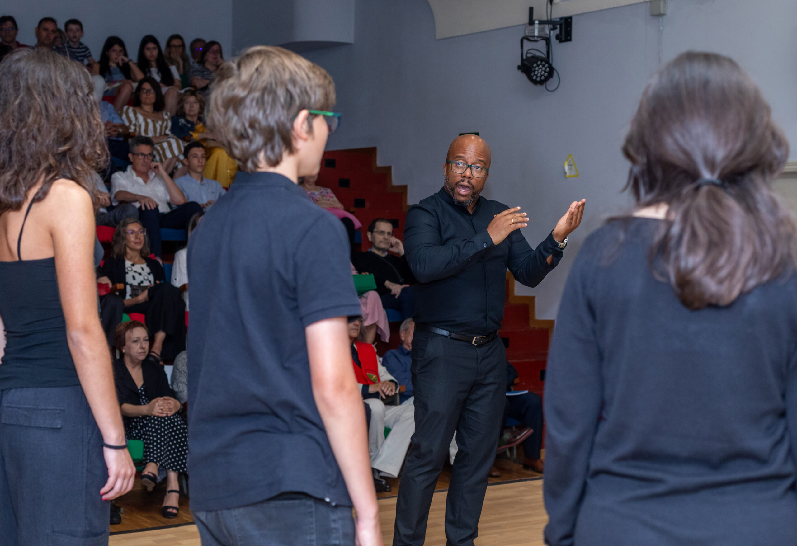 Las voces y los bailarines del Programa Conexións inundarán Príncipe