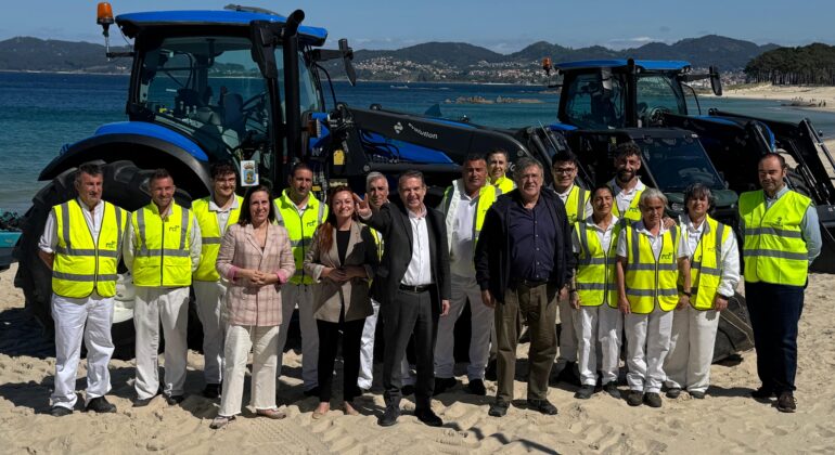 En marcha el dispositivo de limpieza de playas