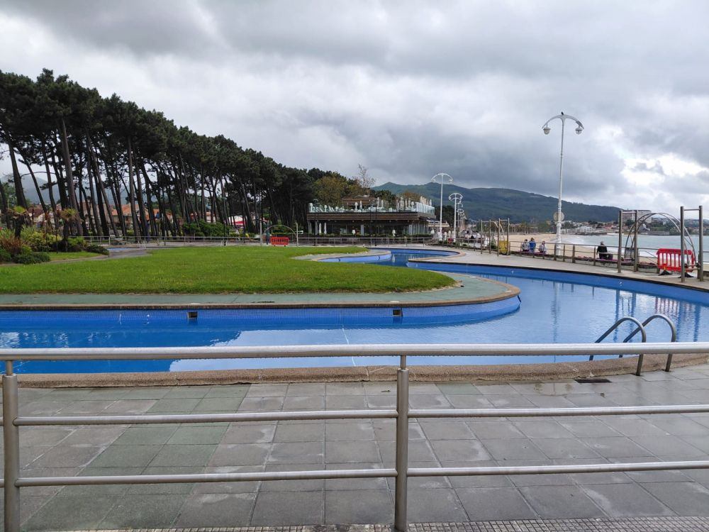 Las cuatro piscinas de Samil estarán abiertas hasta el 30 de septiembre