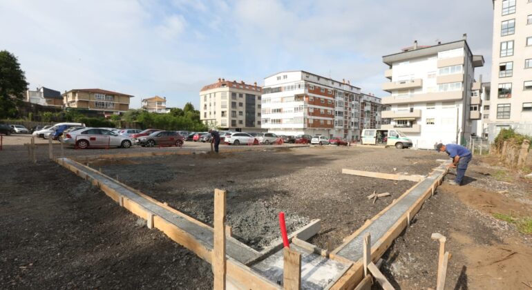 Comezan as obras da nova pista multideporte no Porriño