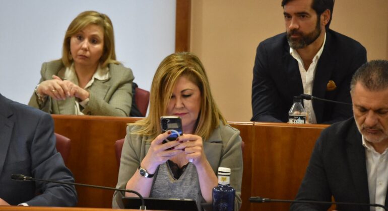 La Valedora do Pobo da 15 días al Concello de Vigo para que informe de los retrasos en trámites de Benestar Social