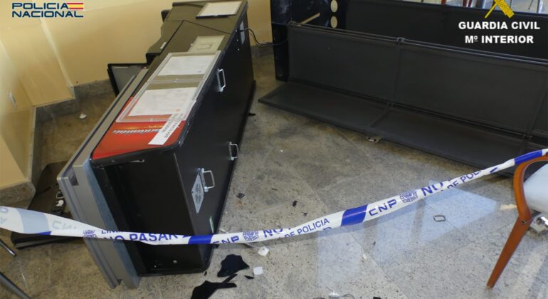 Detenidos dos hombres como autores de varios robos cometidos en el área de Vigo